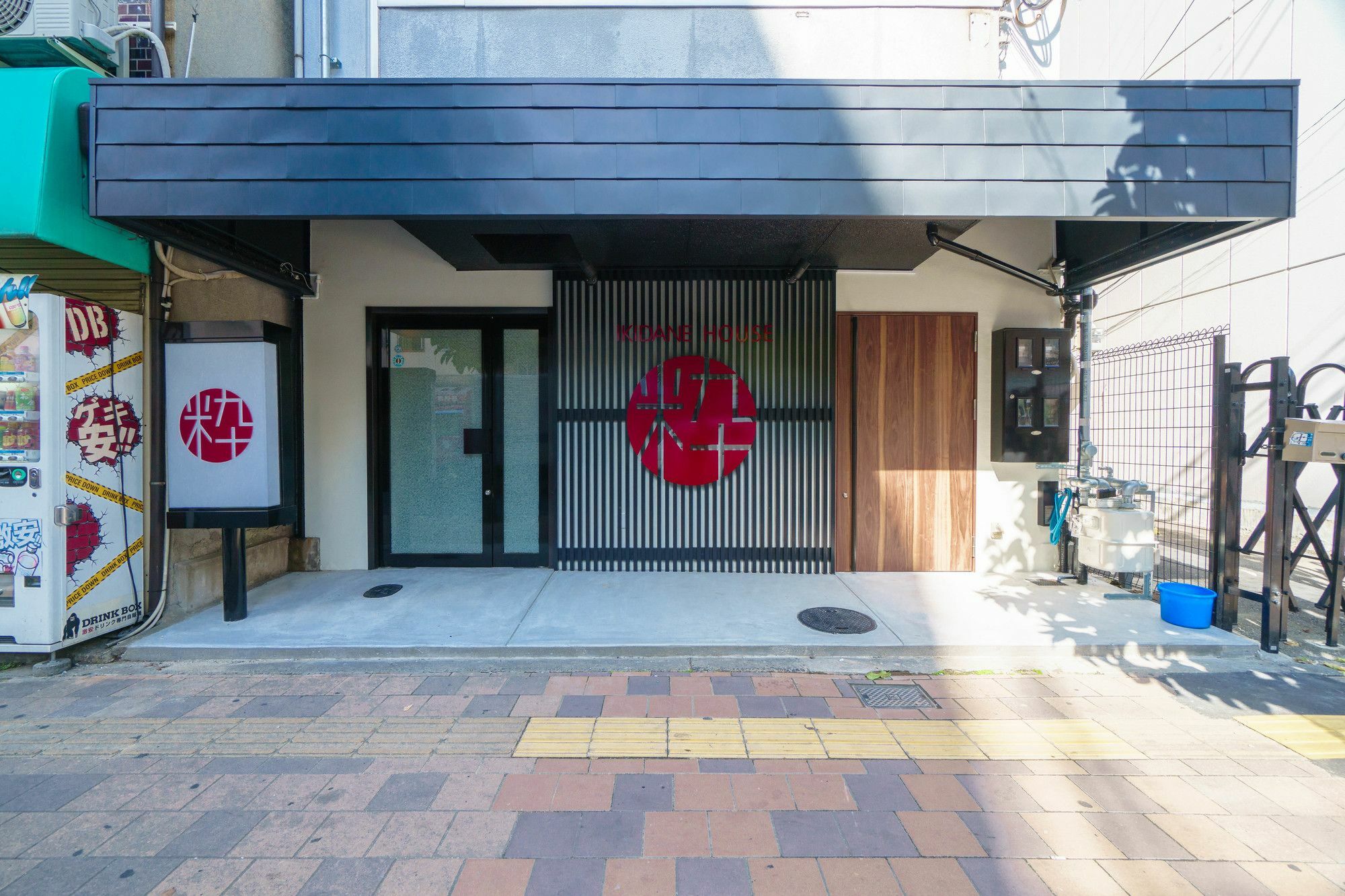 Ikidane House Namba Osaka Hostel Exterior photo